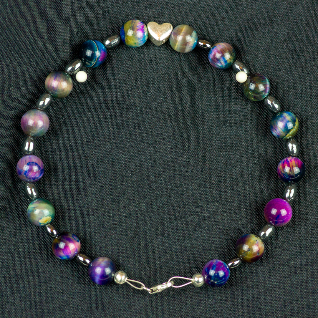 Rainbow Cats Eye and Labrodorite Beaded Bracelet with Silver Heart Bead